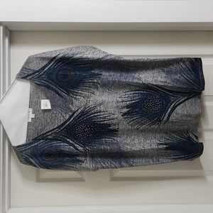 Exclusive One XL peacock top